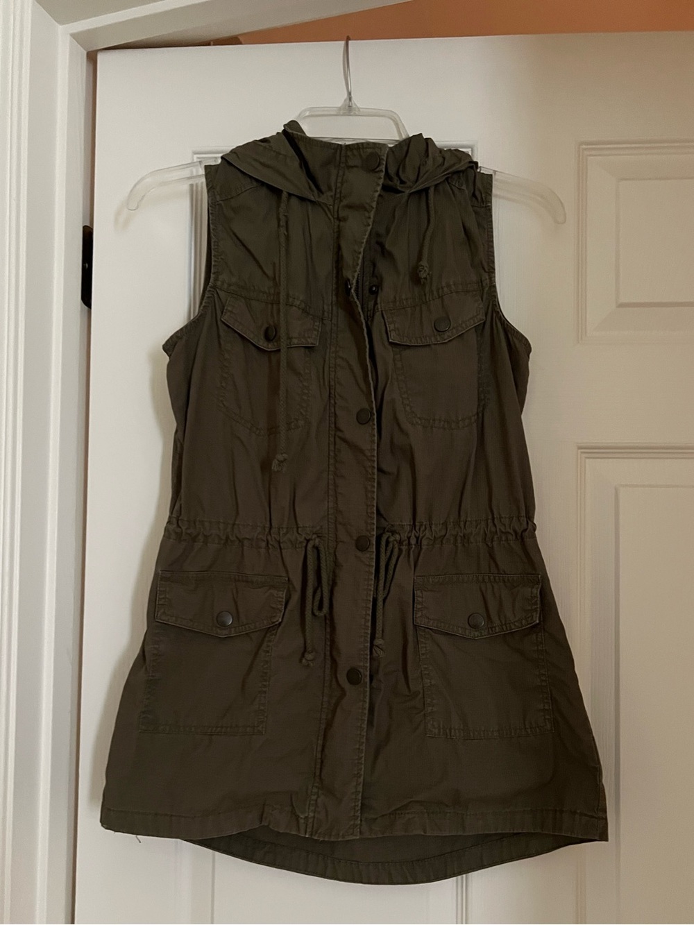 Mudd Olive Green Sleeveless Hooded Utility Vest